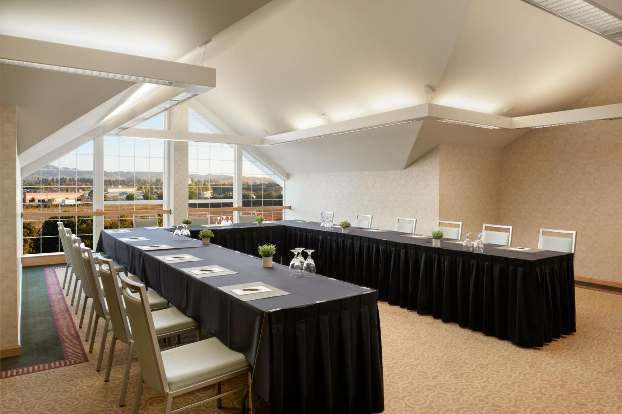 Sheraton Sonoma Wine Country Петалума Экстерьер фото